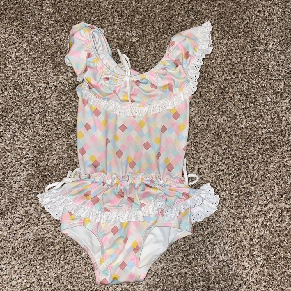 Wilding girls swim
